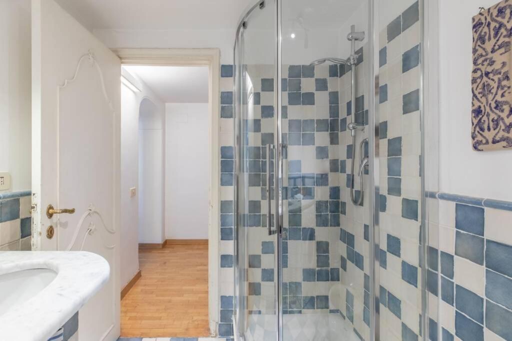 Iflat Colosseum Wide Apartment Rome Bagian luar foto